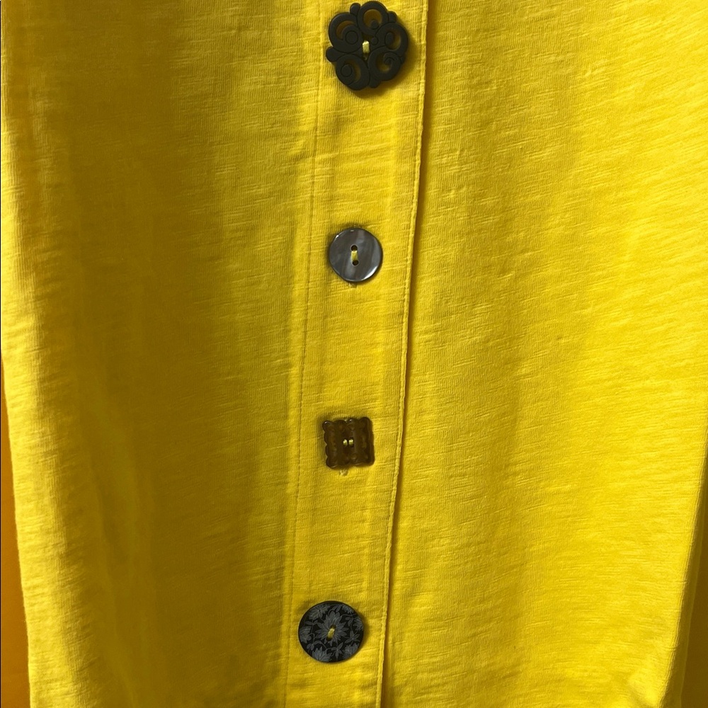 💛💛Soft Surroundings Sunny Yellow Sleeveless Button-Down Shirt💛💛 - Picture 4 of 9